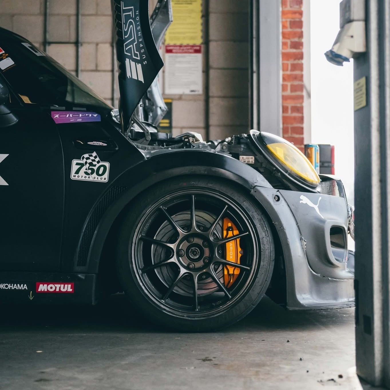 TAROX Brake kit MINI gold calipers